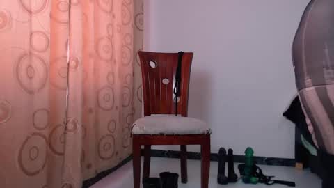 NICOLE online show from 01-18-25, 03:05