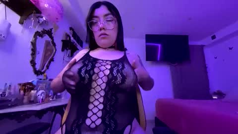 Nicole online show from 06-07-26, 07:45