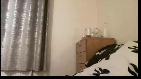 nicolebee online show from 05-14-26, 08:04