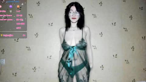 NicoleDavis online show from 04-23-26, 07:49