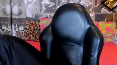 N i c o l e  online show from 01-30-25, 02:47