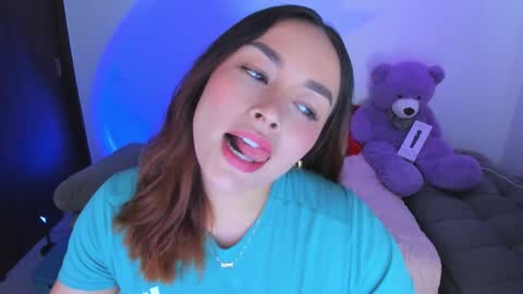 Nicolle online show from 03-05-26, 07:32