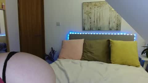   Birthday  online show from 04-28-26, 10:26