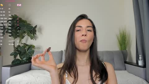 Dua Lipa online show from 12-18-24, 04:28