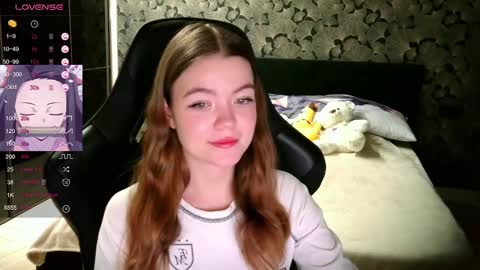 NicoleMeew online show from 01-28-25, 12:47