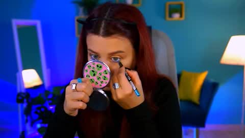 Snapshot of nicolemoonn chatting on 10-28-25, 12:52 online November 28 from 16 to 20 November 29 from 12 to 20 December 3 and 5 from 12 to 20 December 7 and 8 from 04 to 08 GMT online show from 10-28-25, 12:52