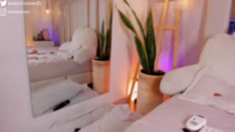 Andrea give it a thumbs up please its important  online show from 11-18-25, 12:20