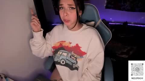 Nicol independent model online show from 12-12-24, 04:21