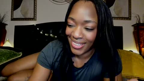 Nicole online show from 12-19-24, 02:12