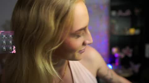 Snapshot of nicolette__shea_ chatting on 03-07-25, 12:12 nicolette__shea_ online show from 03-07-25, 12:12