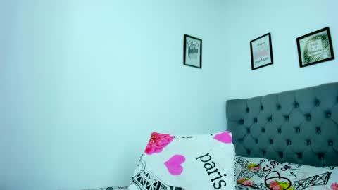  ELIZABETH  online show from 11-17-25, 01:33