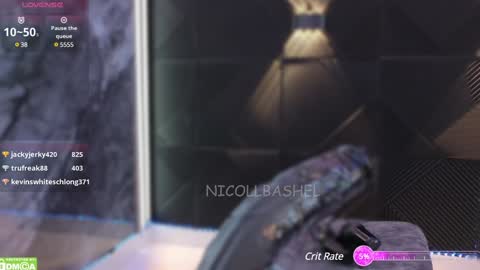 Nicoll  Independent model online show from 12-20-24, 11:10