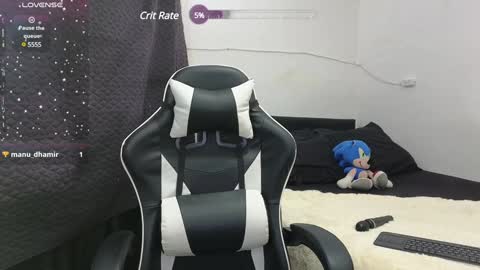 Snapshot of nicolle_jhons chatting on 01-10-25, 12:27 Nicolle online show from 01-10-25, 12:27