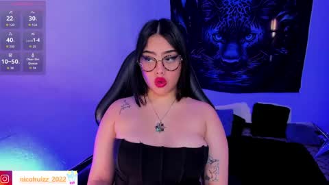 Nicoll  online show from 05-26-26, 09:44