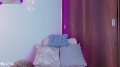 Nicolle online show from 03-15-26, 09:26