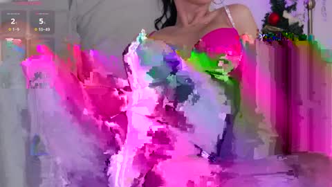 Nicolle online show from 12-27-24, 11:39