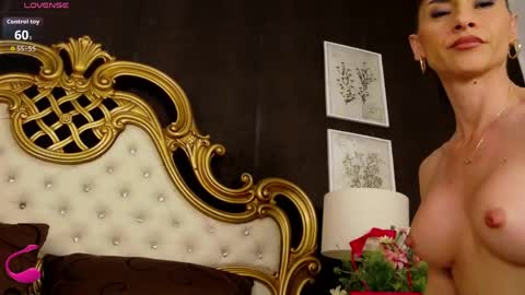 Nicolle online show from 04-23-26, 12:29