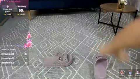 Snapshot of nicollelima chatting on 09-24-25, 11:52 Nicolle Lima online show from 09-24-25, 11:52