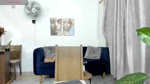 Snapshot of nicollelima chatting on 10-14-25, 11:05 Nicolle Lima online show from 10-14-25, 11:05