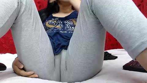 NICOLLE online show from 01-07-26, 09:50