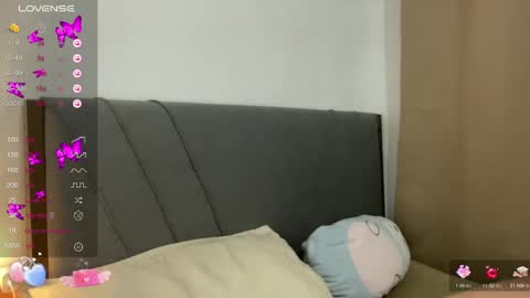 Snapshot of nicollete_snow chatting on 01-07-25, 06:14 NIC 333 online show from 01-07-25, 06:14