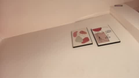 nicolletease online show from 09-30-25, 05:34