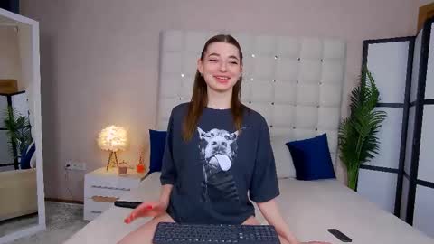 Snapshot of nicolros chatting on 03-08-25, 09:50 NicolRos online show from 03-08-25, 09:50