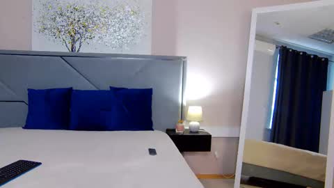 Snapshot of nicolros chatting on 09-29-25, 10:53 NicolRos online show from 09-29-25, 10:53