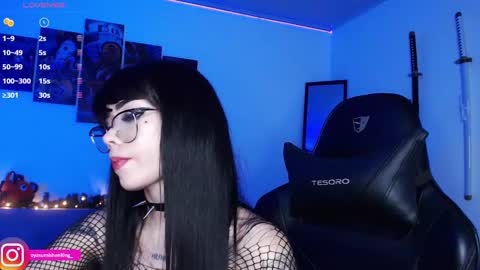 Lizzie online show from 12-14-24, 04:23