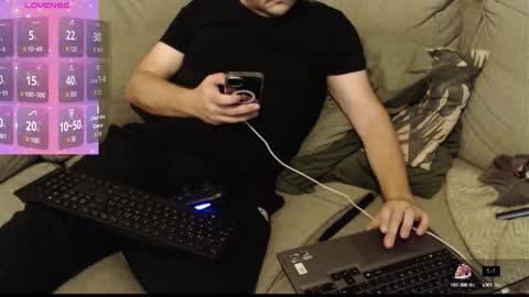 nielsgellen online show from 10-11-25, 08:51