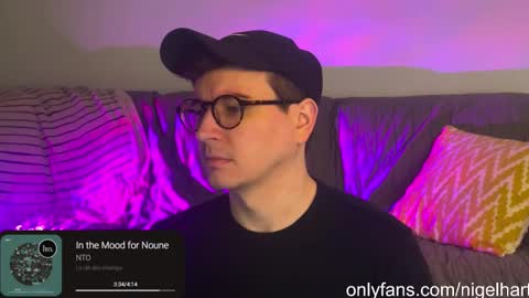 Nigel Hart online show from 02-04-25, 01:02