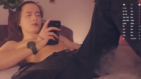 Snapshot of nigelstrikers chatting on 01-10-25, 05:13 nigelstrikers online show from 01-10-25, 05:13