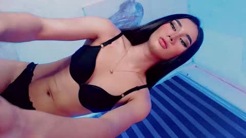 night_crystal1111 online show from 05-21-26, 02:57