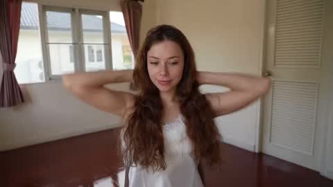 Aurora online show from 11-25-25, 12:43