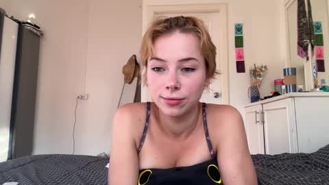 Aurora online show from 02-13-26, 09:38