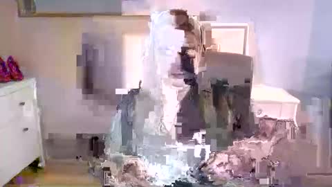 Holly online show from 02-09-26, 05:11