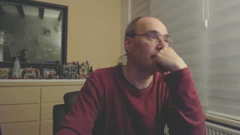 Snapshot of nightkeeper63 chatting on 12-28-24, 01:50 nightkeeper63 online show from 12-28-24, 01:50