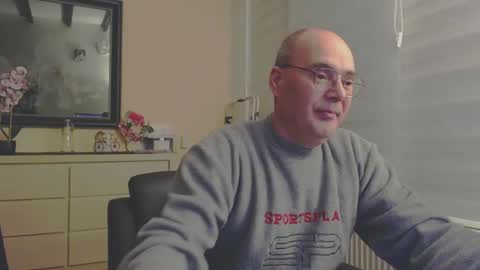 Snapshot of nightkeeper63 chatting on 02-15-25, 10:52 nightkeeper63 online show from 02-15-25, 10:52