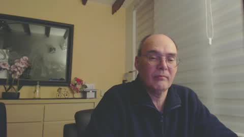 Snapshot of nightkeeper63 chatting on 03-02-25, 12:31 nightkeeper63 online show from 03-02-25, 12:31