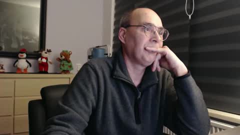 Snapshot of nightkeeper63 chatting on 11-27-25, 10:01 nightkeeper63 online show from 11-27-25, 10:01