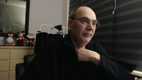 Snapshot of nightkeeper63 chatting on 12-19-25, 11:56 nightkeeper63 online show from 12-19-25, 11:56