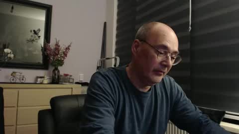 Snapshot of nightkeeper63 chatting on 05-09-26, 10:15 nightkeeper63 online show from 05-09-26, 10:15