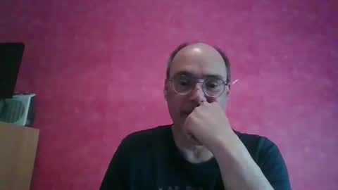 Snapshot of nightkeeper63 chatting on 06-05-26, 06:46 nightkeeper63 online show from 06-05-26, 06:46