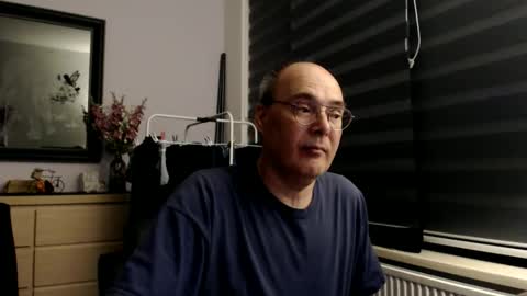 Snapshot of nightkeeper63 chatting on 06-08-26, 11:05 nightkeeper63 online show from 06-08-26, 11:05