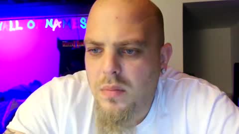 Snapshot of nightlifecouple chatting on 12-12-24, 05:31 nightlifecouple online show from 12-12-24, 05:31