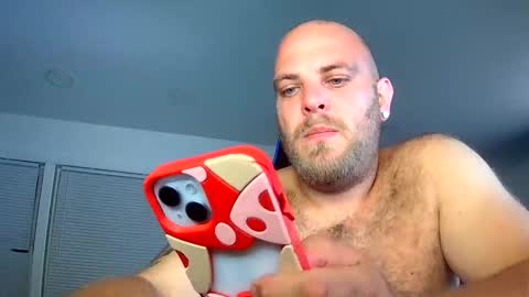 Snapshot of nightlifecouple chatting on 09-21-25, 04:03 nightlifecouple online show from 09-21-25, 04:03