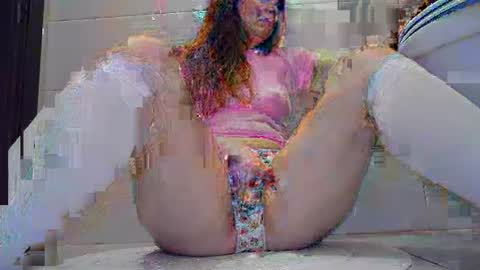 Snapshot of nightlykrumbs chatting on 12-08-24, 04:04 Mary online show from 12-08-24, 04:04