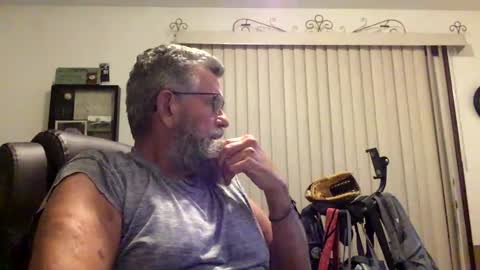 nightmoves1970 online show from 09-22-25, 02:24