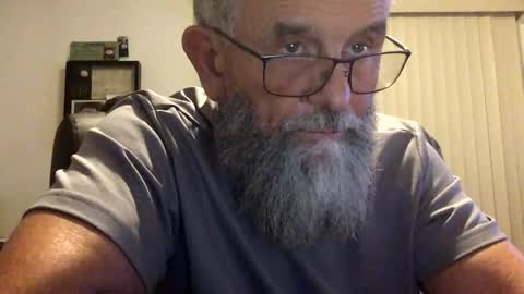 nightmoves1970 online show from 09-27-25, 03:44