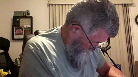 nightmoves1970 online show from 10-20-25, 02:45